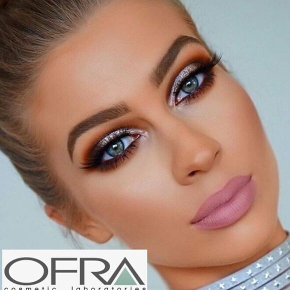OFRA Liquid Lipstick in Angeles - Picture 6 of 13